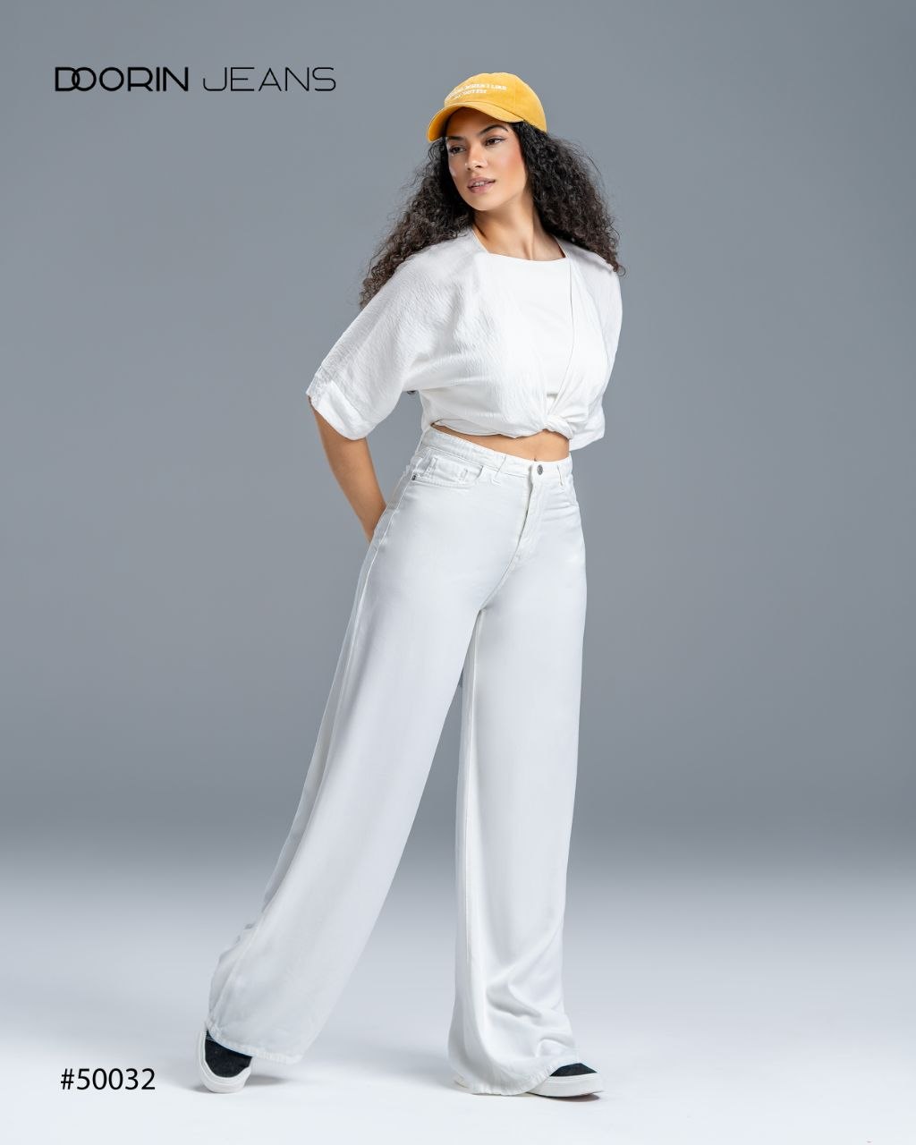 شلوار جین سفید زنانه
